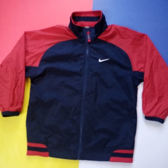 Vintage Junior Nike Essential Embroidered Two-Tone Sports Jacket, Large Swoosh - Picture 8 of 8